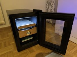Elego Humidor Zigarrenschrank schwarz  guter Zustand