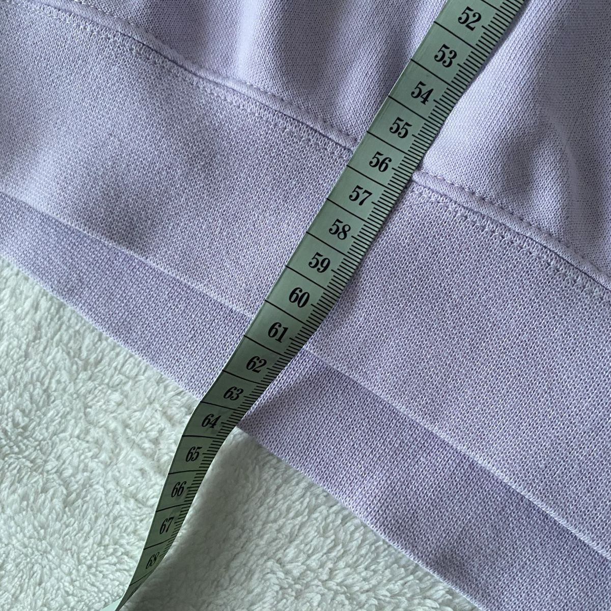 Nike Maglioni & Felpe: Nike Lilac Unisex S Pullover – Usato da Givisiez venduto da dor_xb9k 3