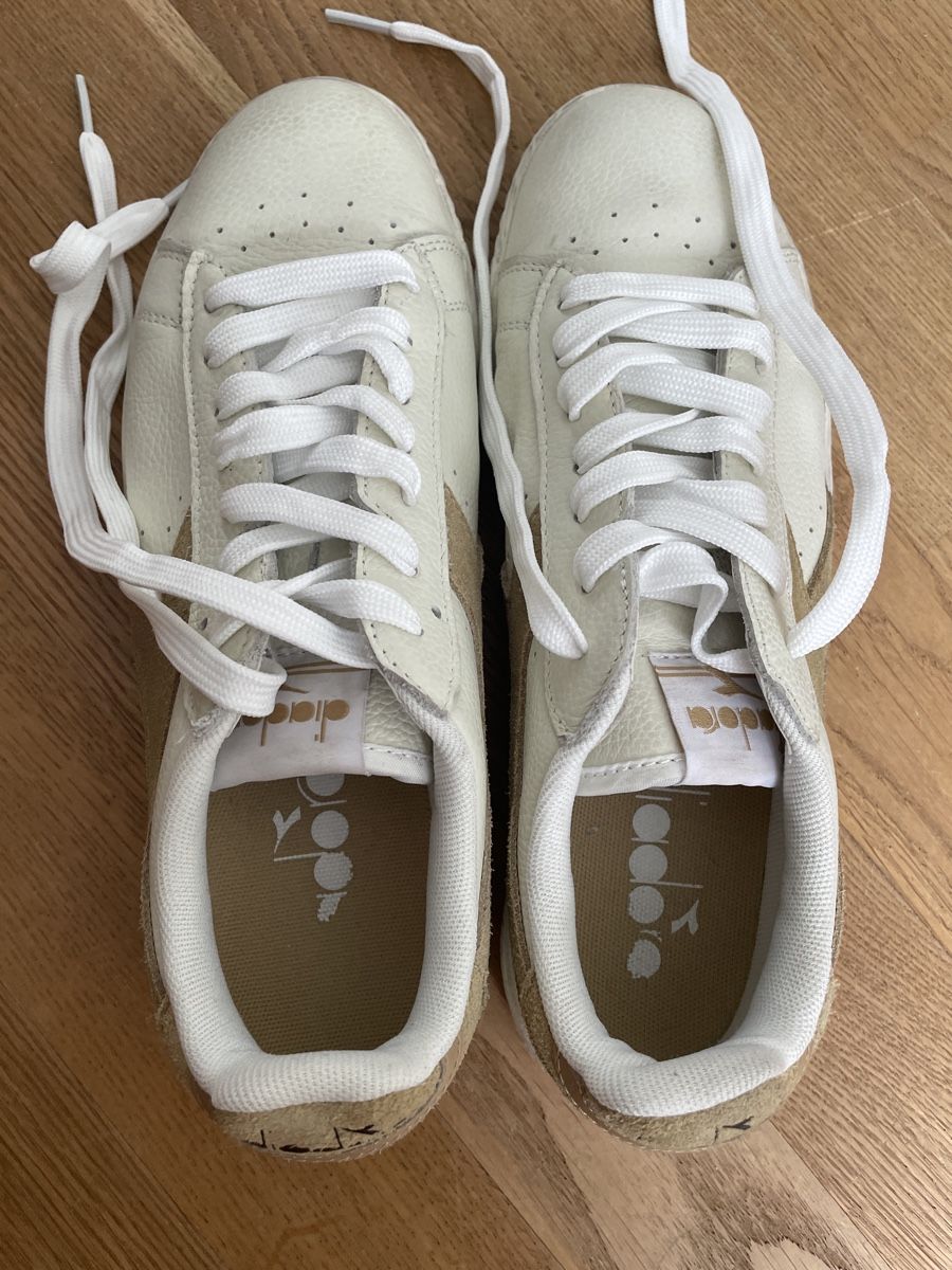 Damenschuhe: Diadora Turnschuhe beige – Neu (gemäss Beschreibung) aus Zürich von M500ZH 2