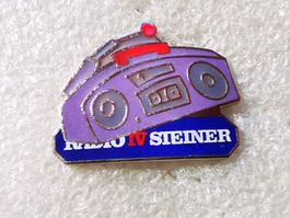 Ansteckpin 112: Radio TV Steiner