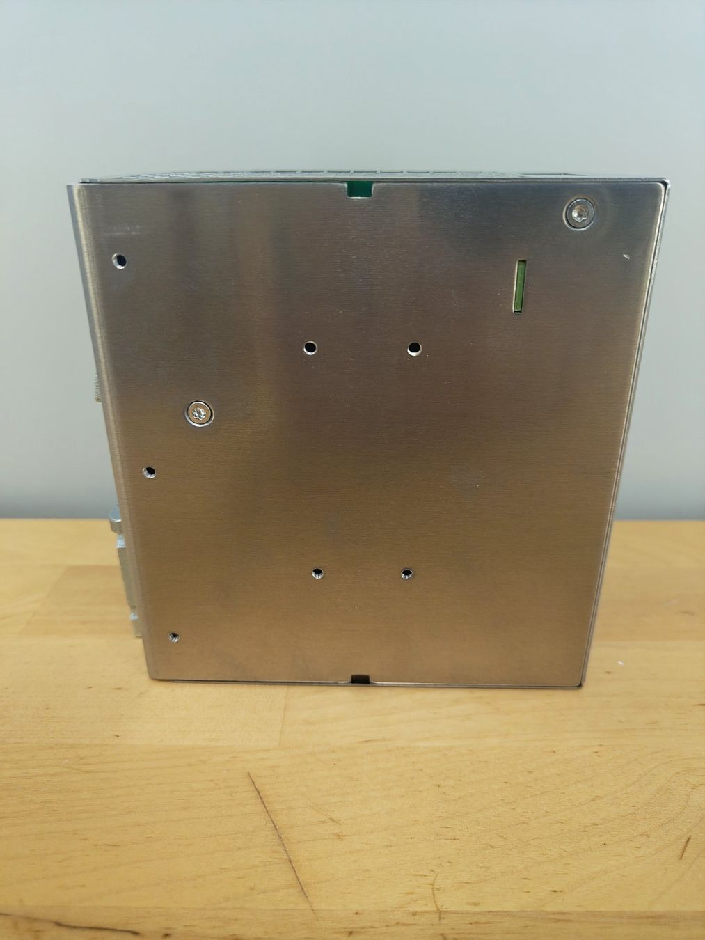 Phoenix Contact Componenti elettronici: Phoenix Contact Puffermodul PX QUINT4-BUFFER/24DC/20 – Nuovo (secondo la descrizione) da Emmenbrücke venduto da BlSi 7