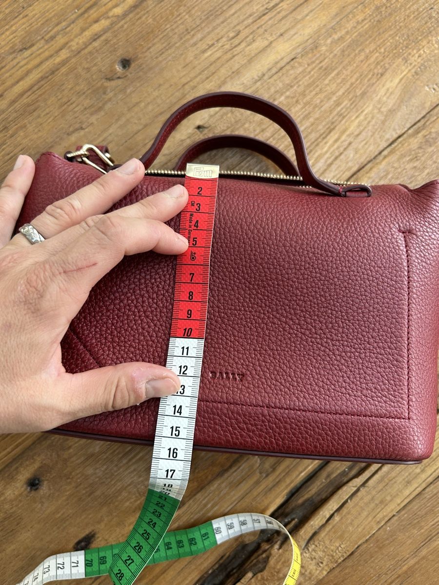 Bally Taschen für Damen: Bally Handtasche Ledertasche Beuteltasche dunkelrot – Neu (gemäss Beschreibung) aus Trin von kreadiva 4
