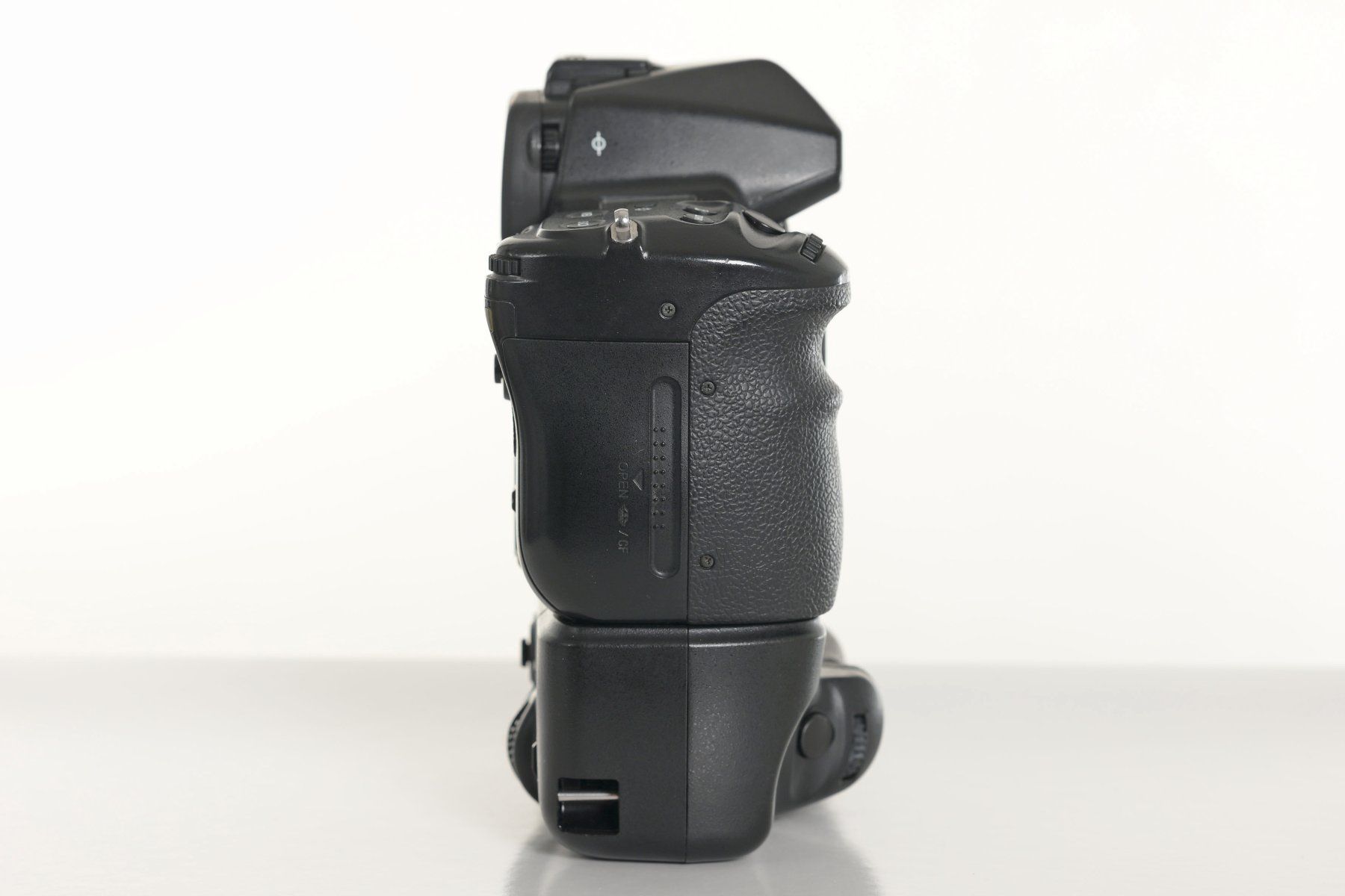 Sony Appareil photo: Sony Alpha 900 inkl. VG-C90 – D'occasion à Wädenswil par tevyag 4