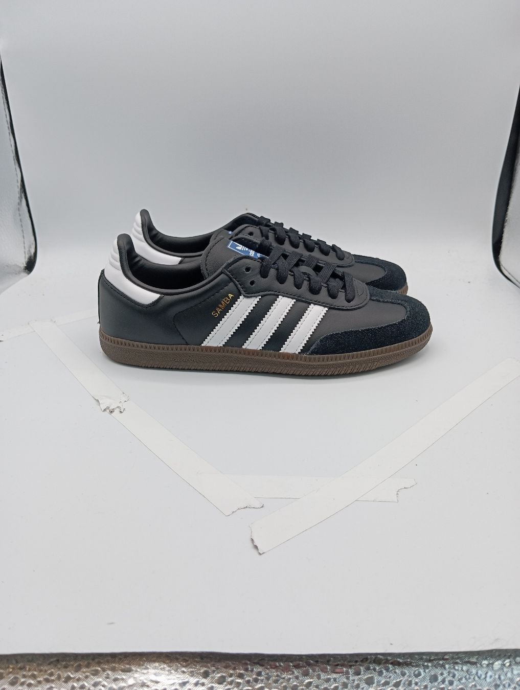 Adidas Scarpe da uomo: Adidas Samba OG (EU35.5) – Nuovo e nell'imballaggio originale da Schaffhausen venduto da outlez