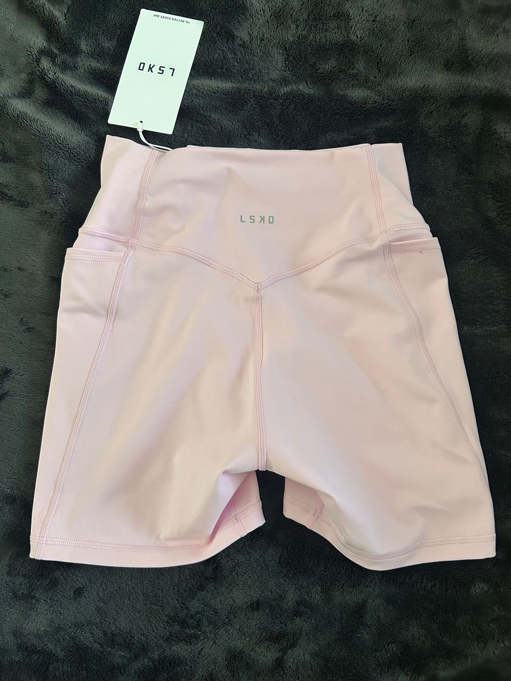 LSKD Pantalons: LSKD Shorts VERSAND GRATIS – Neuf avec emballage d'origine à Münchenbuchsee par LP_Store 1