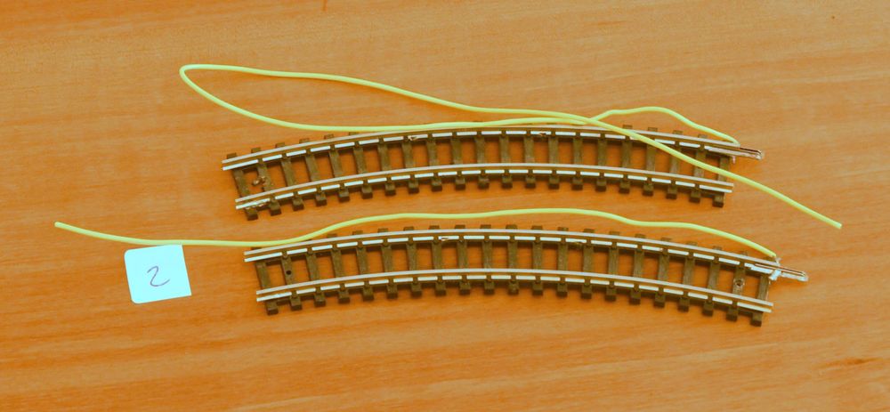 Minitrix 14926 N - Gebogen rail R2 6° 1stuks ETS Modelspoor