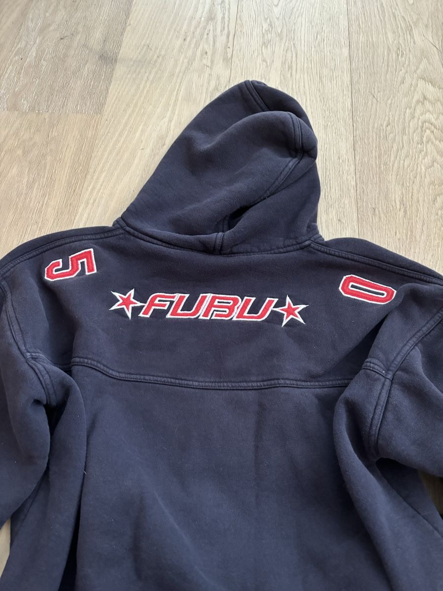 Fubu Maglioni & Felpe: Fubu hoodie 2000er – Usato da Horgen venduto da manon_archives 4
