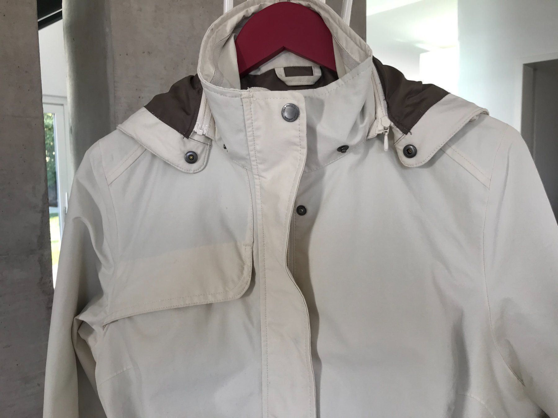 Jack Wolfskin Giacche: Jack Wolfskin Jacke beige – Usato da Wisen SO venduto da Ihunter 4
