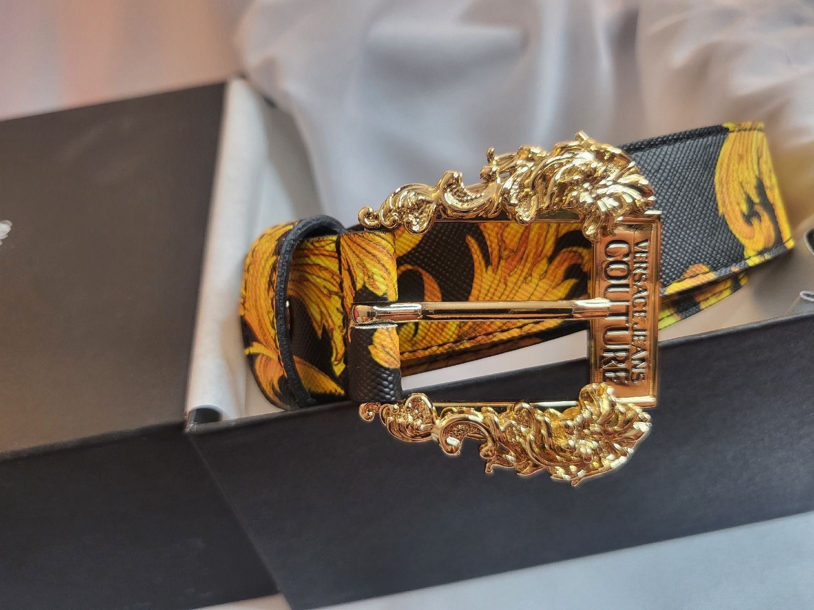 Versace Cinture: Versace Jeans couture Gürtel – Nuovo (secondo la descrizione) da Hellbühl venduto da d.d.d.125 5