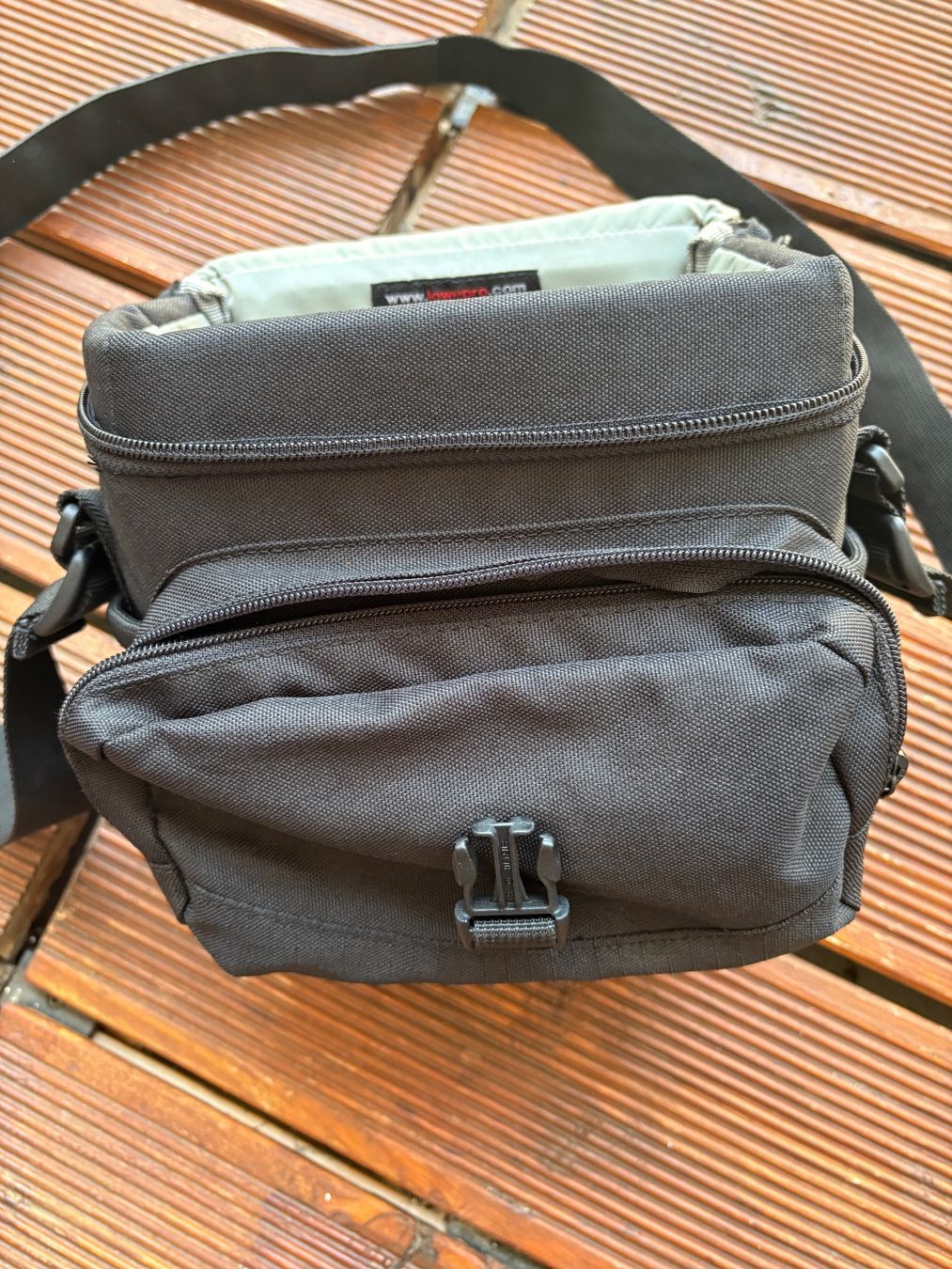 Lowepro Borse: Fototasche – Usato da Schübelbach venduto da S1CH 2