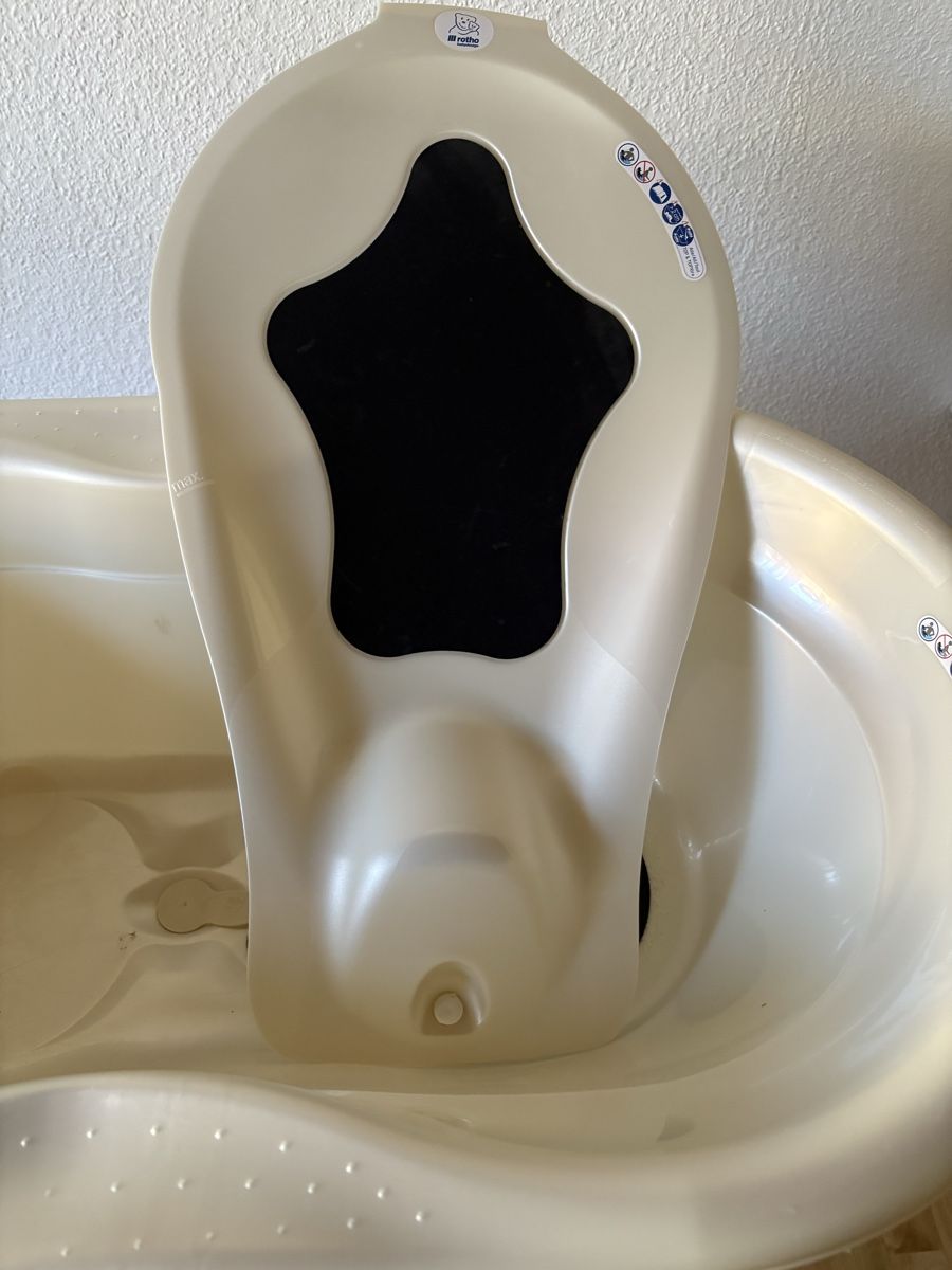 Vasche da bagno: Babybadewanne mit Ständer – Usato da Kefikon TG venduto da DanielaRovere 1
