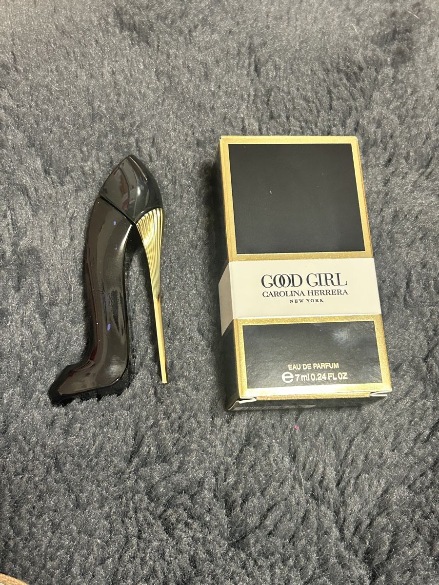 Carolina Herrera Parfum & Eau de Toilette: Good Girl Carolina Herrera – Neu und originalverpackt aus Kloten von raf_6nbr