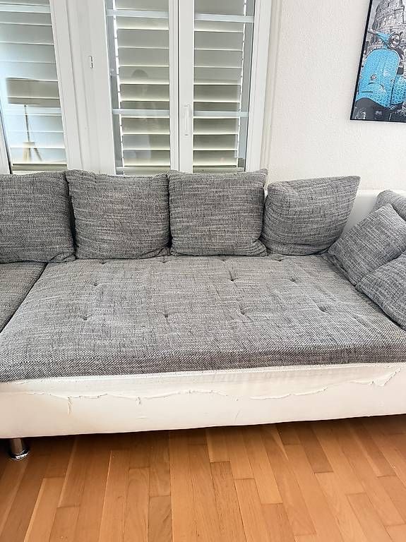 Divani: Grosses Ecksofa Grau/Weiss – Usato da Wädenswil venduto da dom_pz5d 3