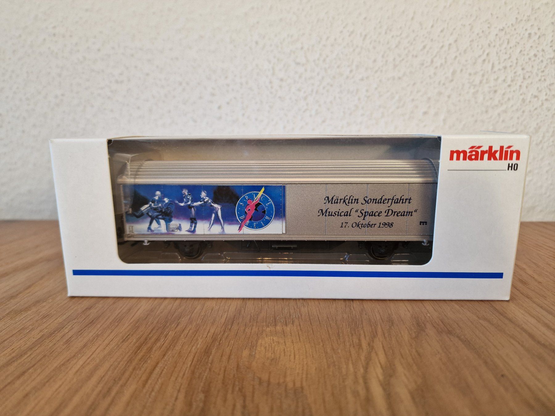 Märklin Modellini di ferrovie: Märklin Sonderwagen Space Dream H0 – Usato da Matten b. Interlaken venduto da lor_hr9w 3