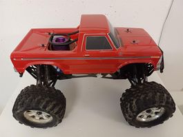 HPI Savage X mit Ford F-150 Karo