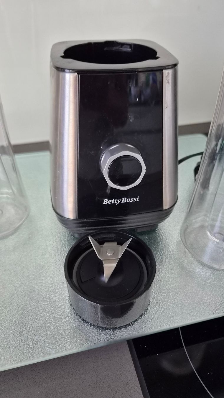 Betty Bossi Elettrodomestici da cucina: Smoothy-Maker, Mixer – Usato da Luzern venduto da Charly_d 4