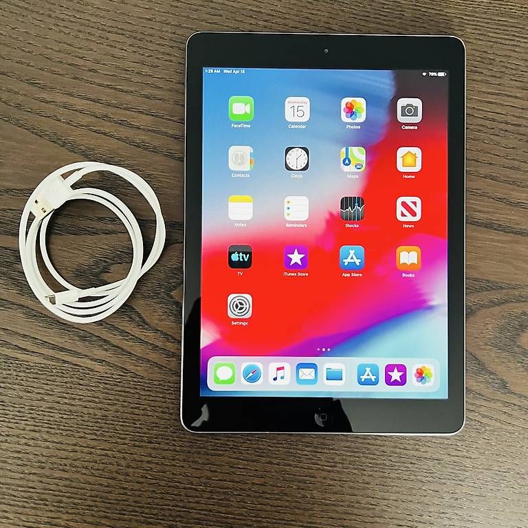 Tablettes PC: Apple iPad Air A1474 – D'occasion à Bern par Things4U2buy