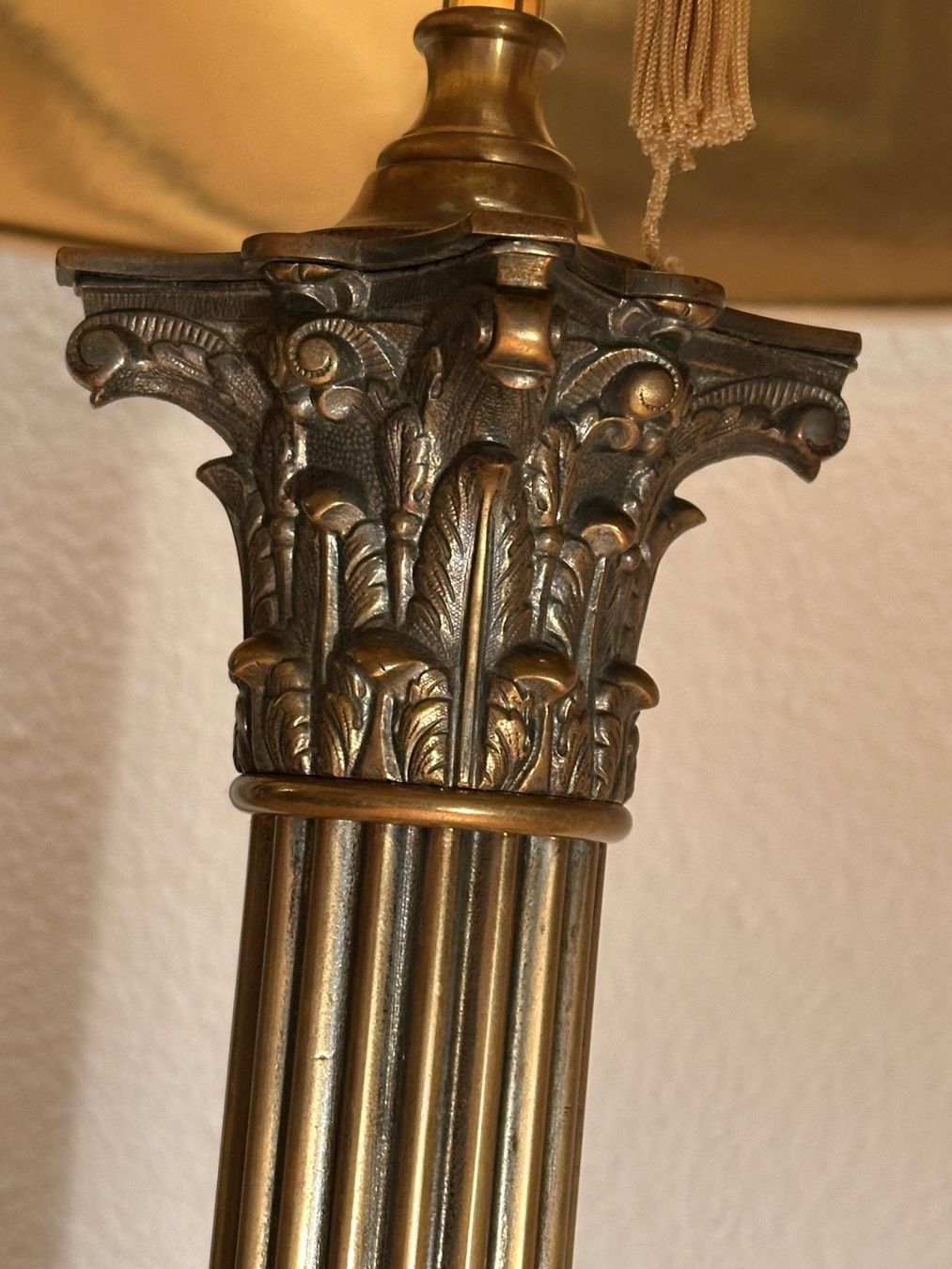 Lampade: Viktorianische Säulen-Tischlampe aus Messing – Usato da Luzern venduto da Fabian_Ni 4