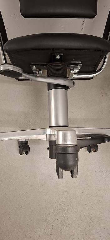 Poltrone: Coiffeursessel & Hocker – Usato da Buchs ZH venduto da Alvi68 1