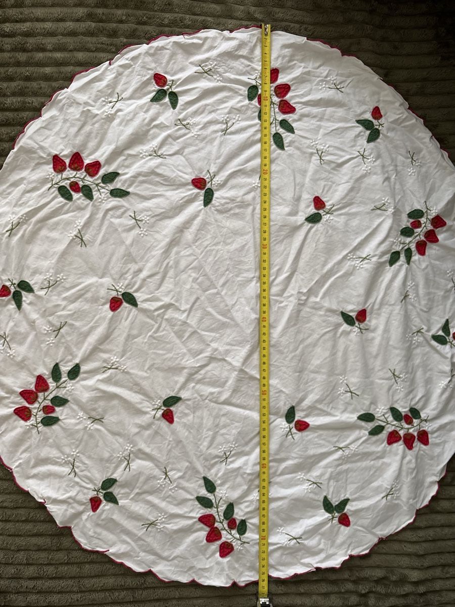 Tessuti: Table cloth – Usato da Confignon venduto da Second_Hand_Ch