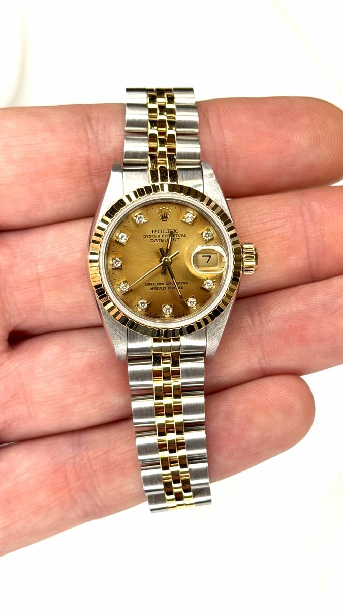 Rolex Orologi: Rolex LadyDatejust 26 / Full set collector  – Usato da Nyon venduto da Lunas_Watches 6