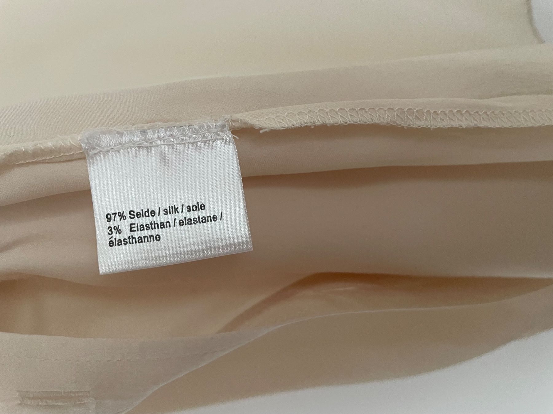 Madeleine Camicette: Seidenbluse Madeleine Grösse 40 – Usato da Kriens venduto da Mayang 2