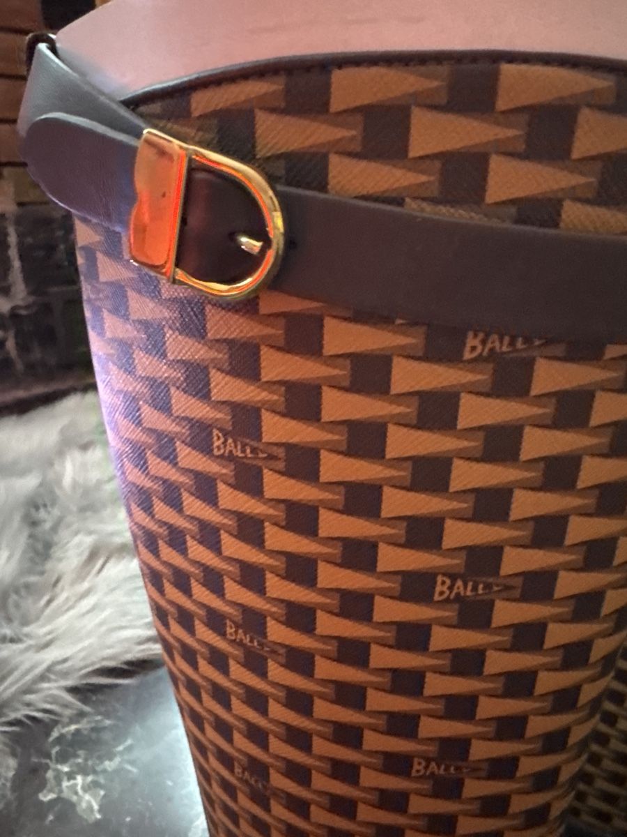 Bally Scarpe da donna: Bally Stiefel Neu (38) – Nuovo e nell'imballaggio originale da Vezia venduto da sidu03 2