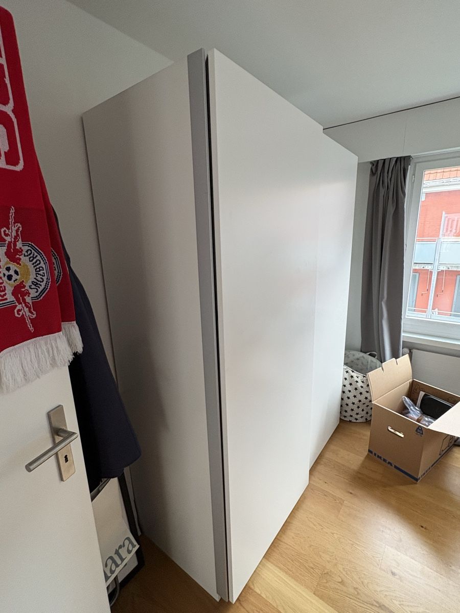 Armadi: IKEA Pax wardrobe  – Usato da Zurich venduto da GCambiati 1
