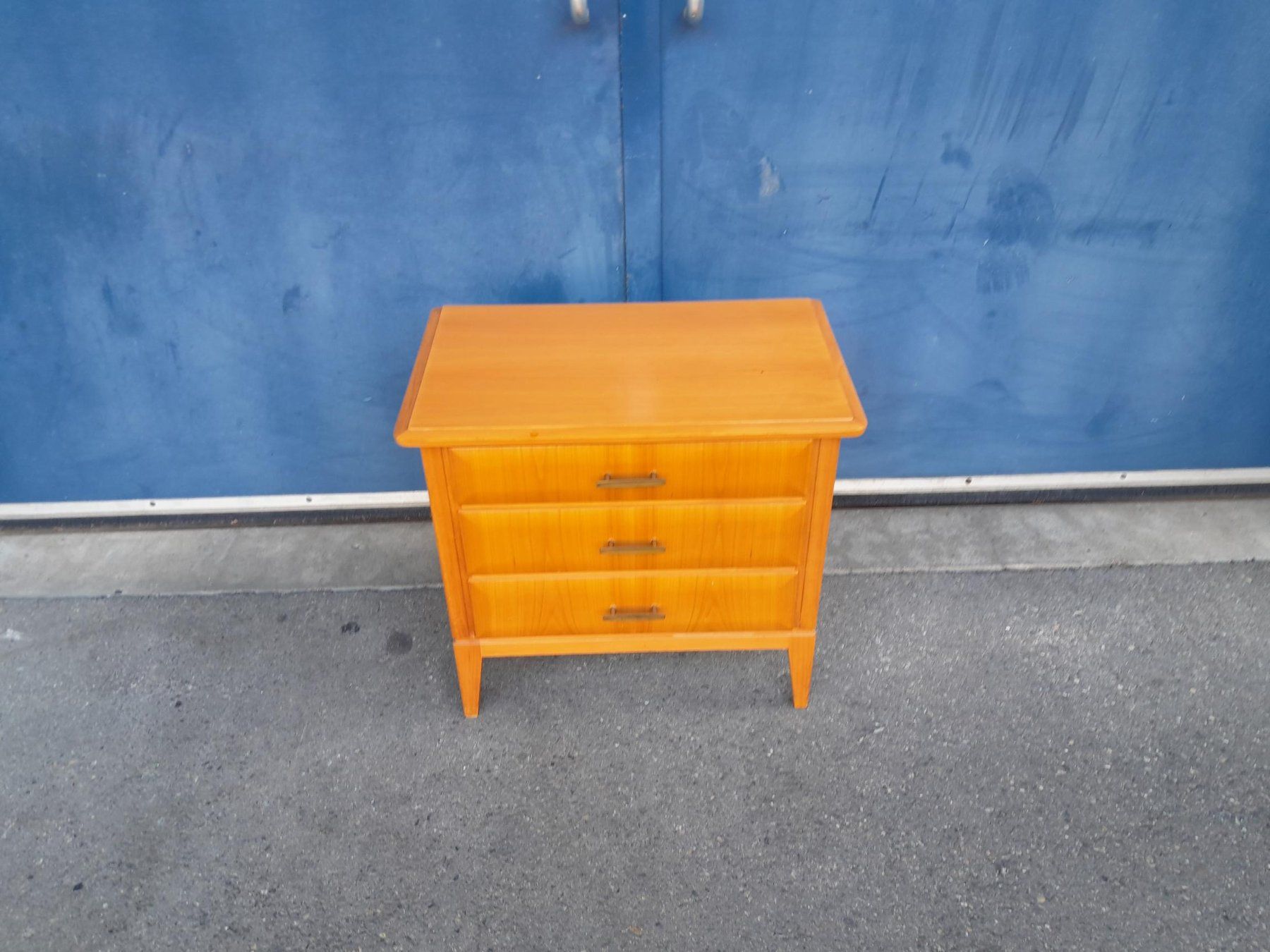 Kommoden: Vintage Kommode / Nachttisch / Sideboard – Gebraucht aus Männedorf von Bel-view 1