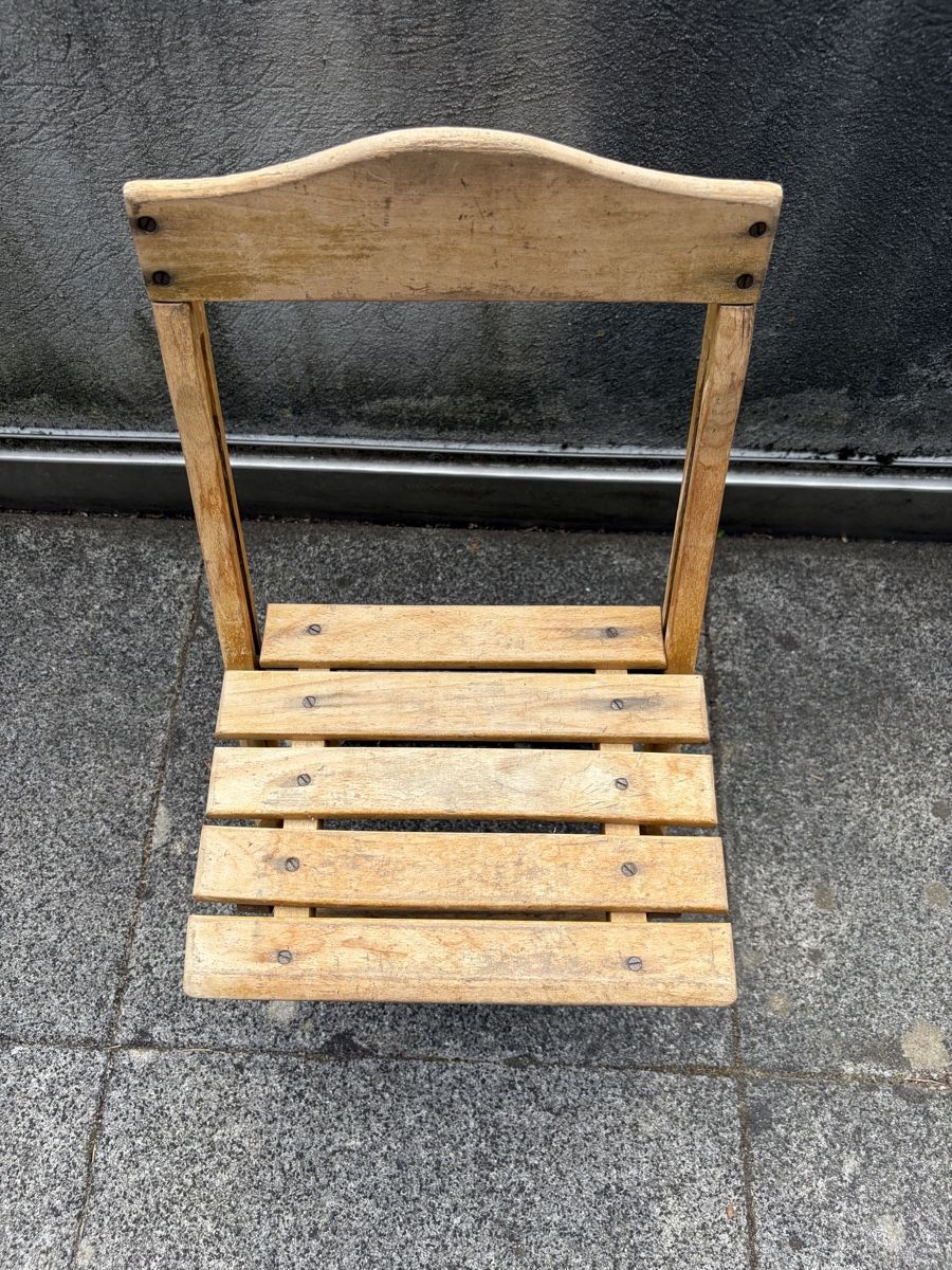 Sedie: Ancienne Petite Chaise Pliante en Bois – Usato da Vallamand venduto da Bricbracbroc82 3