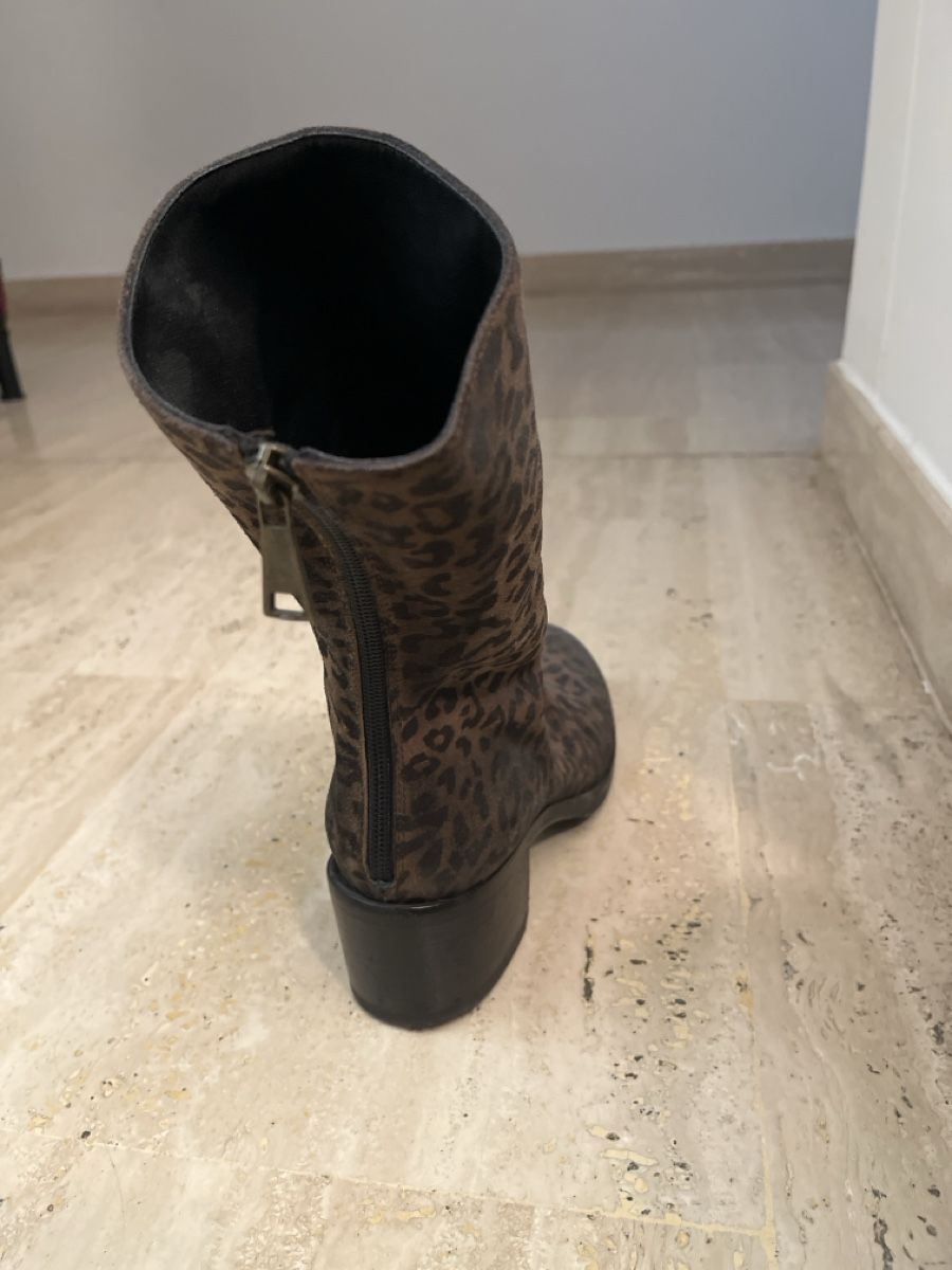 Scarpe da donna: Stivaletti leopardati vero cuoio – Usato da lugano venduto da kar_9bhl 1