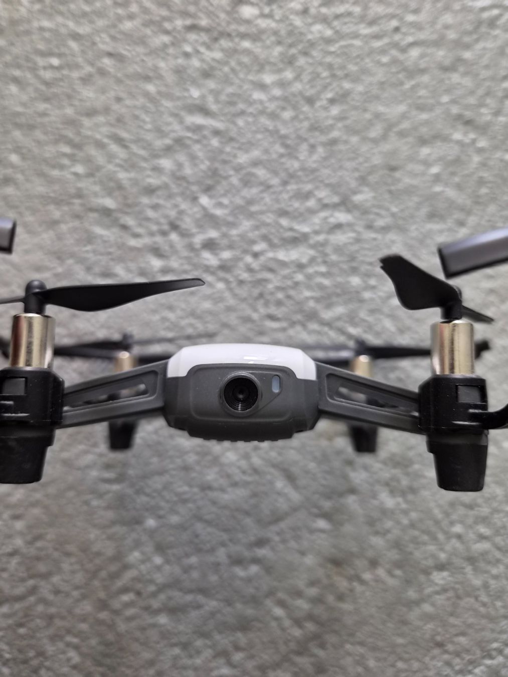 Kit di modellismo & Modellini statici: Dji Tello Drohne – Difettoso da Domat Ems venduto da tchnesa 3