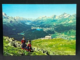 Muottas Muragl mit Blick ins Oberengadin: Hotel Muottas Kulm