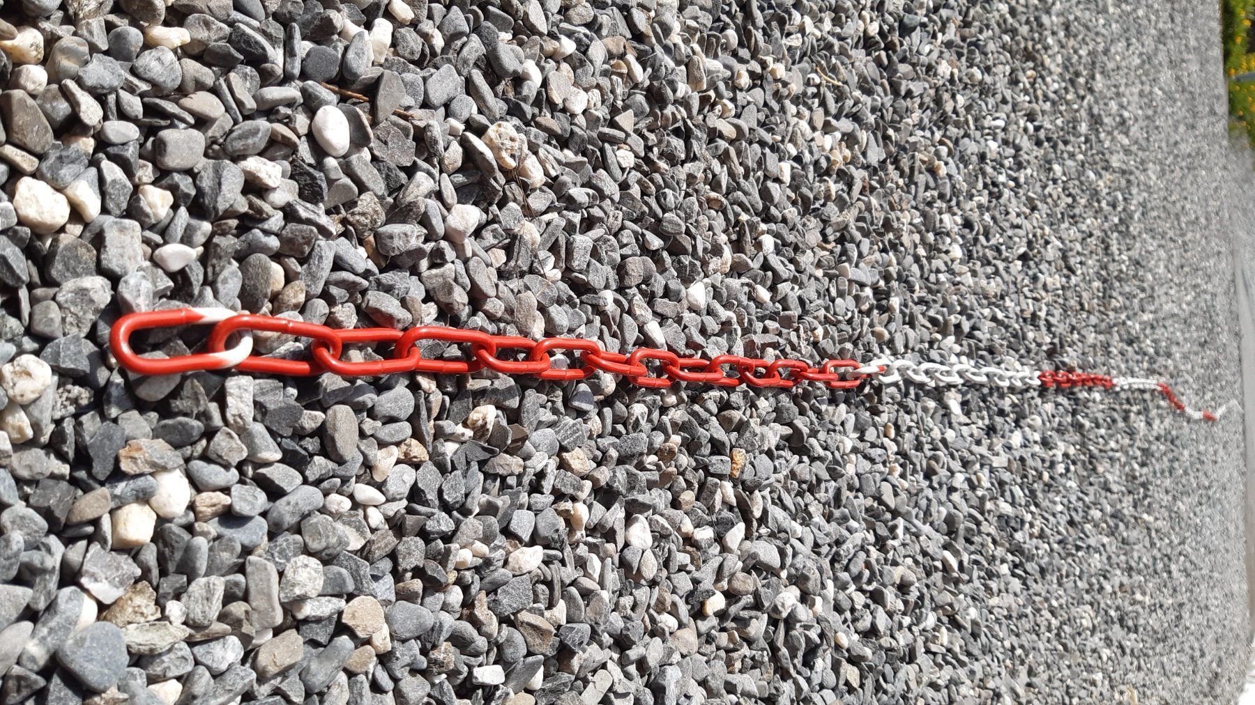 Sonstiges Fahrzeugzubehör: Absperrkette Stahl  rot-weiss  Länge 4.90m – Gebraucht aus Jenaz von betthy24 2