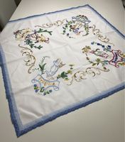 Wunderschöner handmade tischtuch 🌸