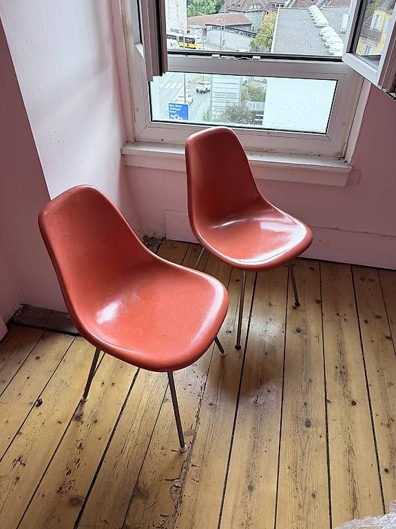Stühle: Eames Side Chair Fiberglass – Gebraucht aus Ennetbaden von Daviciii