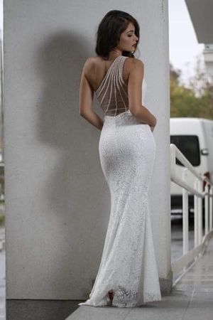 Elegantes Abend- oder Brautkleid – Grösse