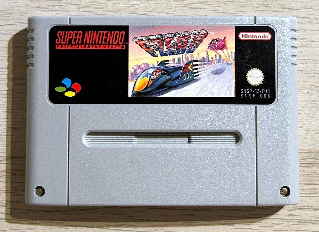 Nintendo Giochi: F-Zero Super Nintendo SNES – Usato da St. Gallen venduto da Alpine.Arcade