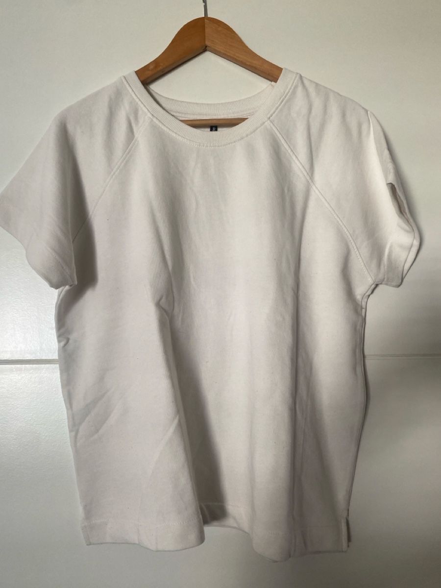 T-Shirts: Damen Pullover weiss Grösse M – Gebraucht aus Alpnach Dorf von melbb