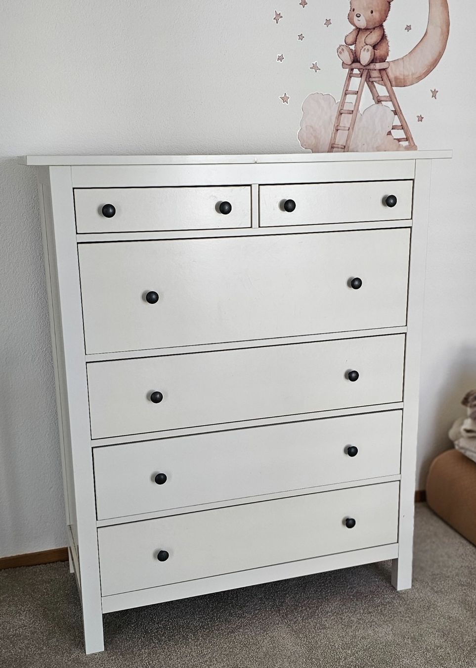 Ikea Cassettiere: Schöne, weisse "Hemnes" Kommode mit 6 Schubladen – Usato da Morgarten venduto da luca006 1
