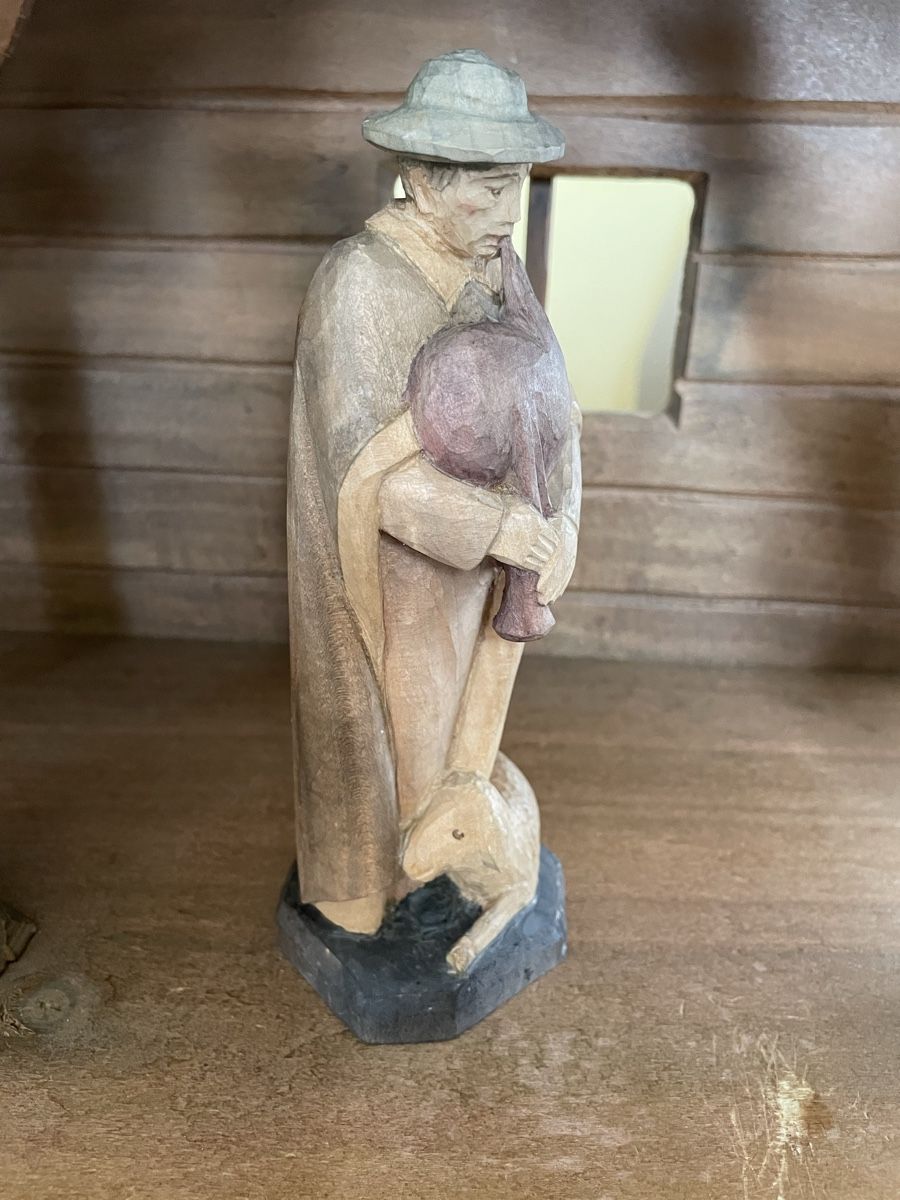 Statuette: Dudelsackbläser mit Schaf E.Thomann Brienz – Usato da Flawil venduto da Naphtali