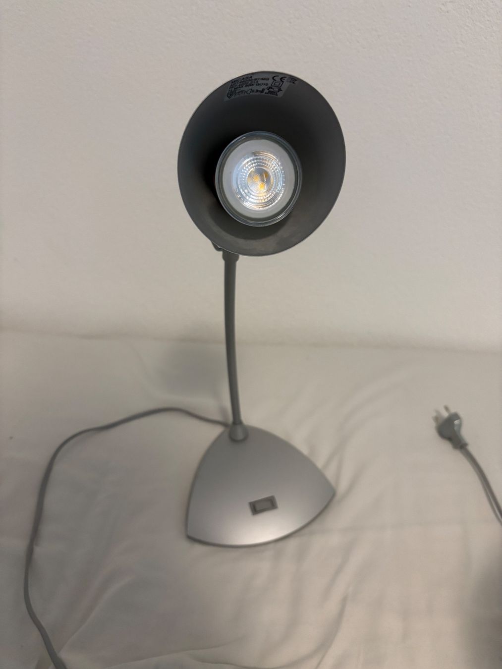 Micasa Lampade: Bürolampe - Micasa - grau – Usato da Seuzach venduto da SawyerKingwood 1