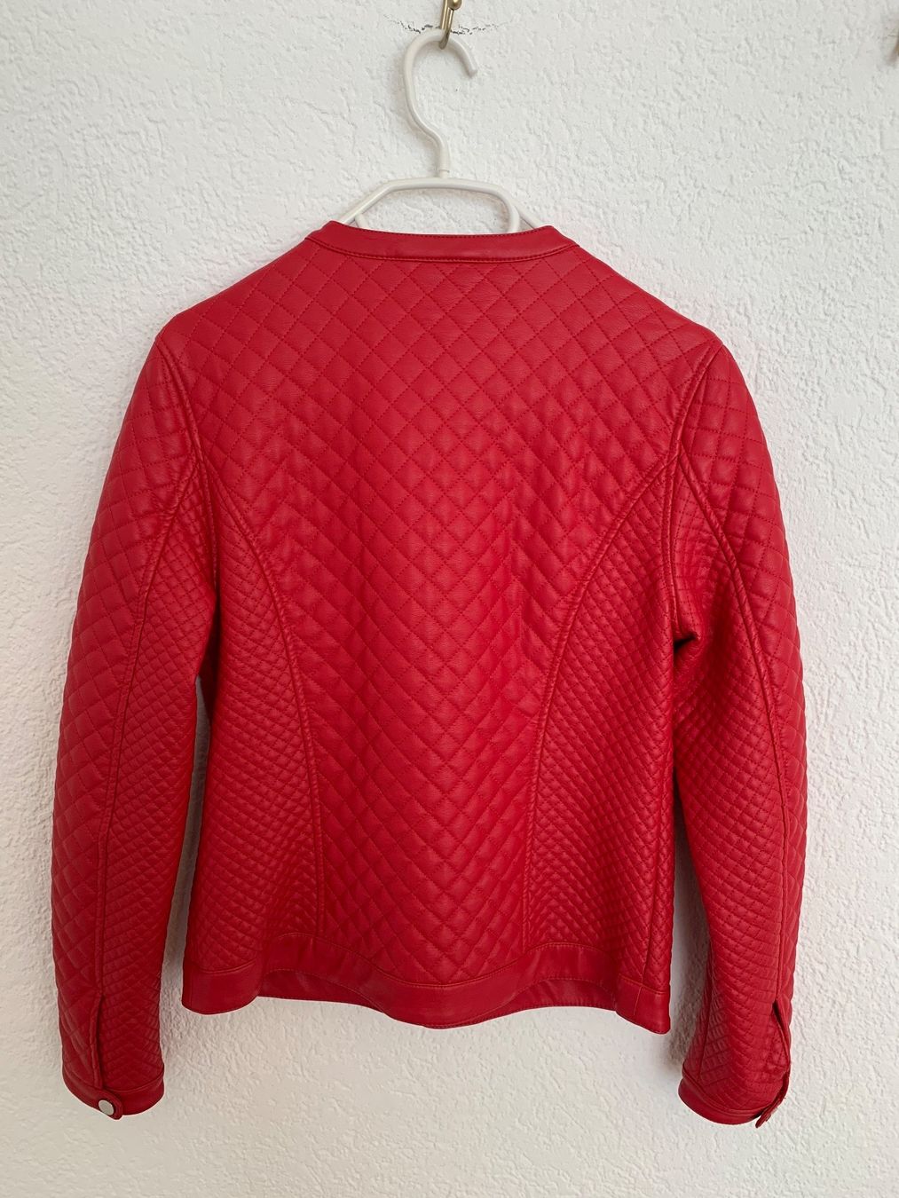 Giacche: Bata Kunst Leder Jacke Kunstlederjacke Rot Gr. S – Usato da Fislisbach venduto da KolibriSecondhand 9