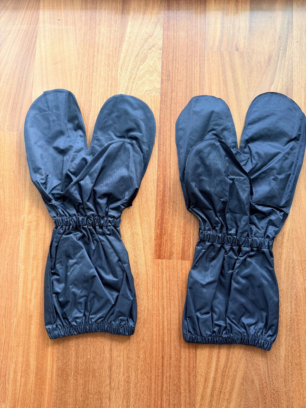 IXS Altri accessori da uomo: Motorrad Regen-Handschuhe iXS – Usato da Stans venduto da Zappa93 1