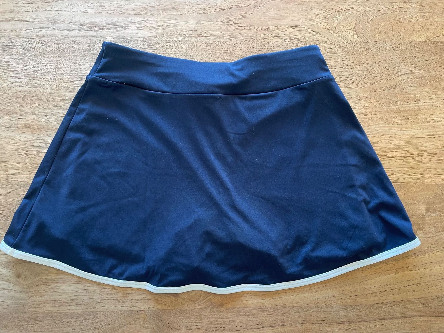 Vestiti & Gonne: Jupe Tennis Asics blau S 164 – Usato da Pully venduto da Surflime 1