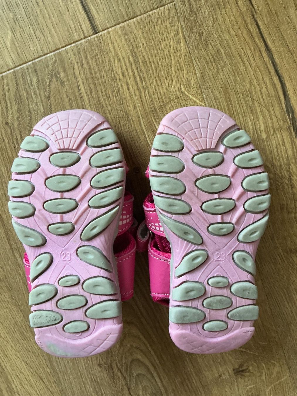 Scarpe per ragazzi: Pink Baby Sandals  23 – Usato da Brugg AG venduto da Magna3 2