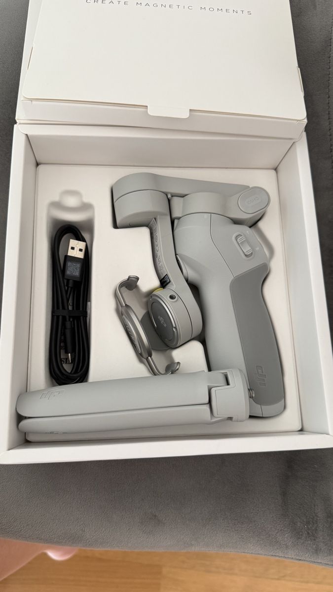 DJI Treppiedi & Teste: DJI OM 4 SE – Nuovo e nell'imballaggio originale da Massagno venduto da alm_j2hh 5