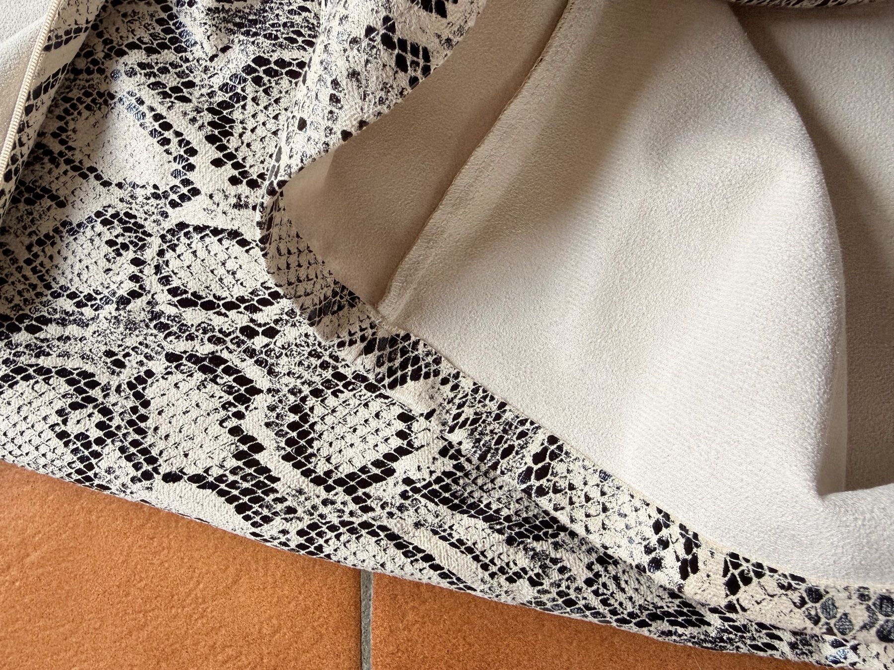 Zara Vestiti: Mini abito Zara – Nuovo (secondo la descrizione) da Bellinzona venduto da bul_mvy5 6