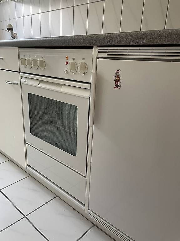 Komplettküchen: À donner cuisine et salle de bain  – Gebraucht aus Lussy-sur-Morges von mar_77pc