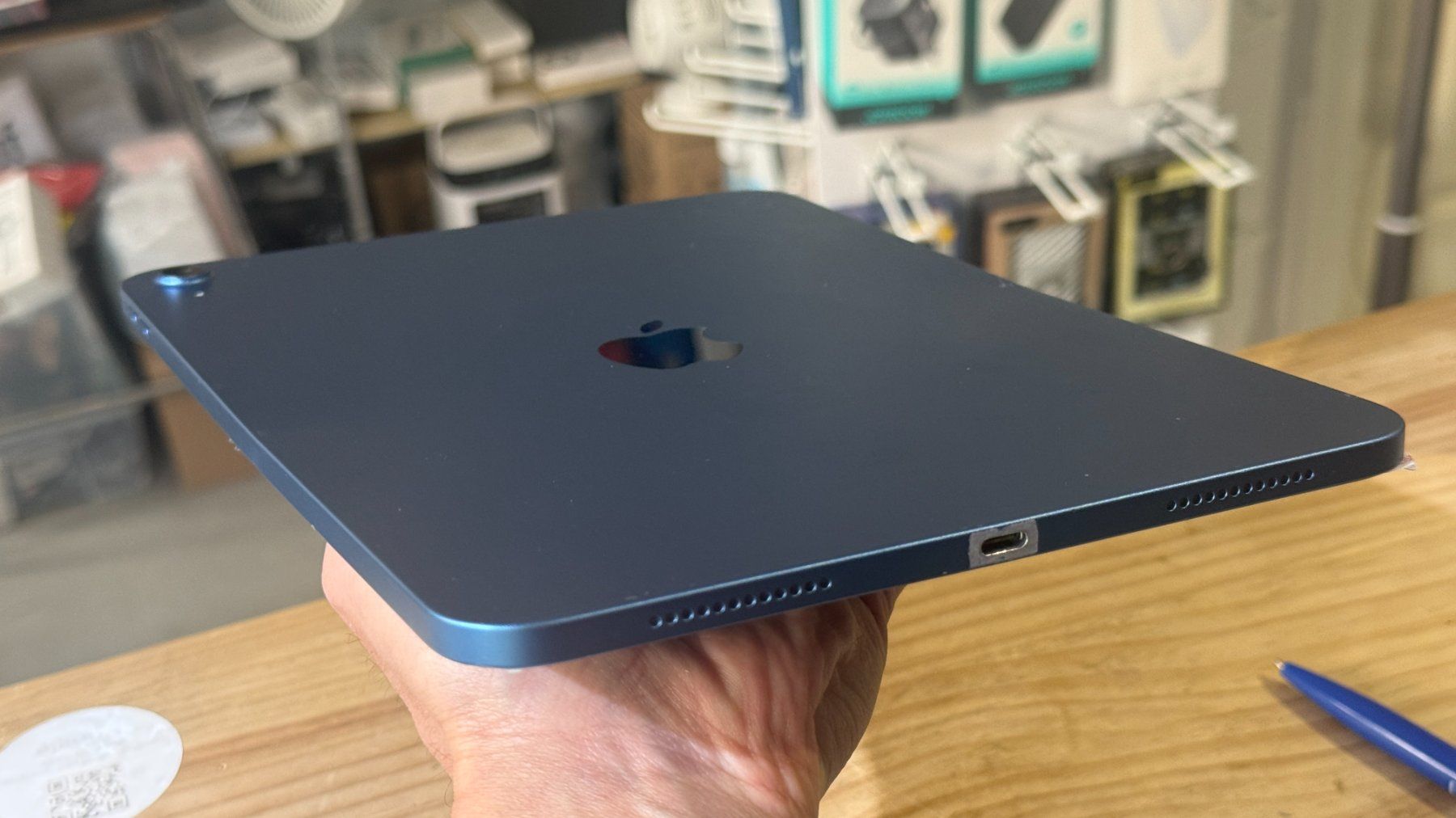 Covers & Taschen: iPad 10 chassis complet Pièces détachées – Gebraucht aus Morges von DA-repa 2